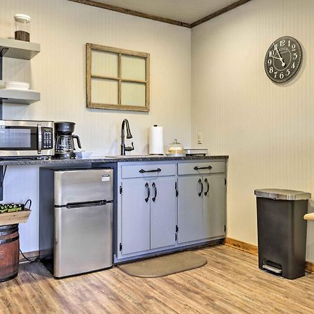 Cozy Fredericksburg Studio Near Wineries! Exterior photo